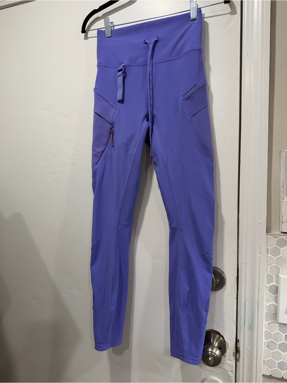 Lululemon Cargo Super-High-Rise Hiking Tight 25"